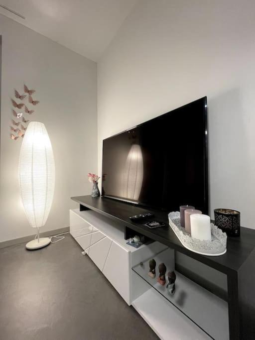 Five Stars Comfort Apartment Lugano Near The Lake Екстериор снимка